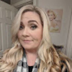 Meet your Posher, Brandi